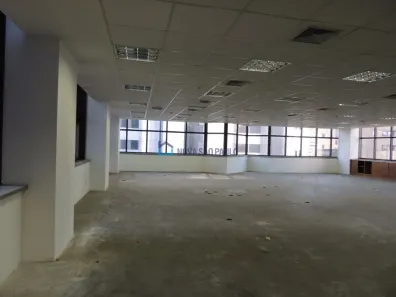 Sala Comercial para alugar, 586m² no Cidade Monções, São Paulo