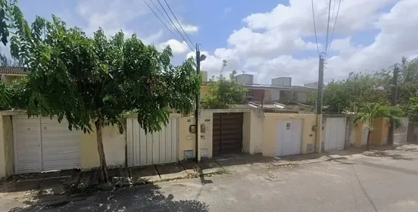 Casa com 3 Quartos à venda, 125m² no Lagoa Redonda, Fortaleza