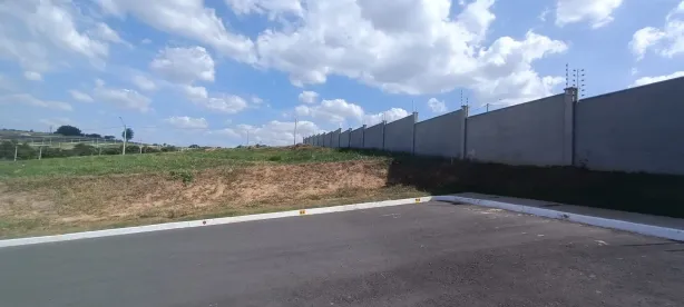 Lote/Terreno à venda, 243m² no Loteamento Reserva dos Ipês, Boituva