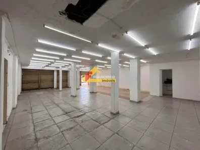 Ponto Comercial para alugar, 140m² no Niterói, Divinópolis