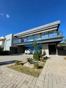 Sobrado com 4 Quartos à venda, 386m² no Parque Santa Márcia, Votorantim