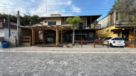Prédio Comercial à venda, 336m² no Praia da Ferrugem, Garopaba