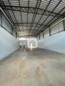 Galpão/Depósito/Armazém para alugar, 230m² no São Jorge, Uberlândia