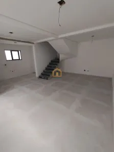 Sobrado com 3 Quartos à venda, 150m² no Estuário, Santos