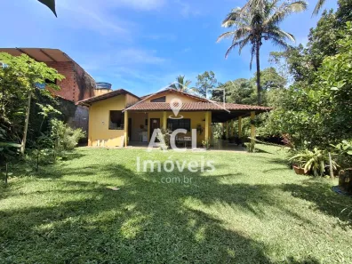 Casa com 3 Quartos à venda, 150m² no Bairro de Camburi, São Sebastião