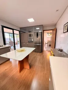 Casa de Condomínio com 3 Quartos para alugar, 330m² no Residencial Goiânia Golfe Clube, Goiânia