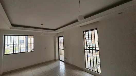 Apartamento com 3 Quartos para alugar, 111m² no Setor Bueno, Goiânia
