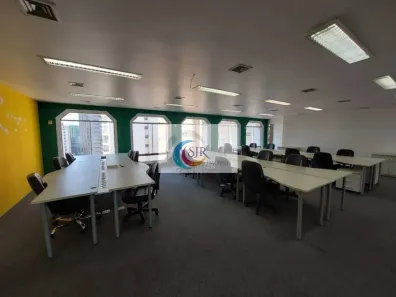 Sala Comercial para alugar, 251m² no Itaim Bibi, São Paulo