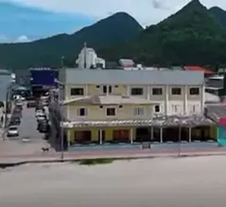 Imóvel Comercial com 34 Quartos à venda, 850m² no Centro, Matinhos
