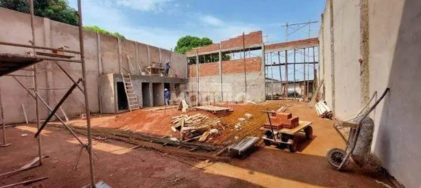 Galpão/Depósito/Armazém para alugar, 600m² no Tibery, Uberlândia