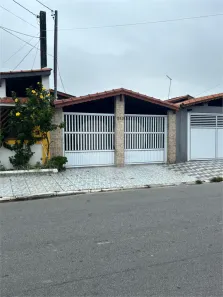 Casa com 3 Quartos à venda, 160m² no Caiçara, Praia Grande