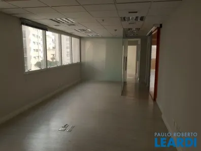 Sala Comercial para alugar, 169m² no Consolação, São Paulo