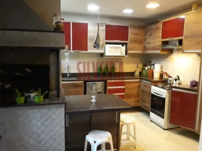 Casa de Condomínio com 4 Quartos à venda, 140m² no Rio Branco, Canoas