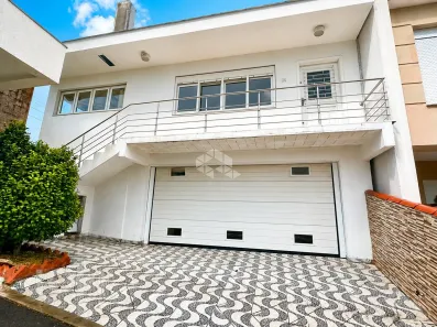 Casa de Condomínio com 3 Quartos à venda, 214m² no Mário Quintana, Porto Alegre