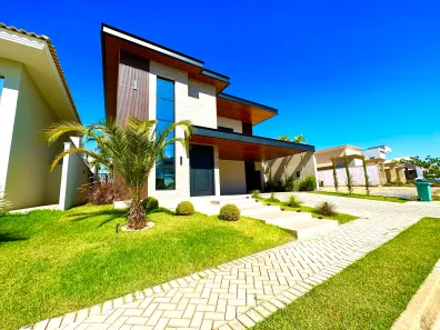 Casa de Condomínio com 3 Quartos à venda, 384m² no Condomínio Florais Itália, Cuiabá