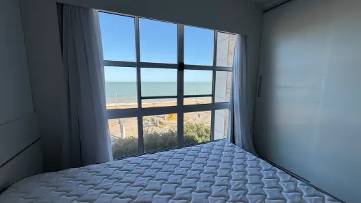 Flat com 1 Quarto para alugar, 50m² no Costa do Sol, Macaé