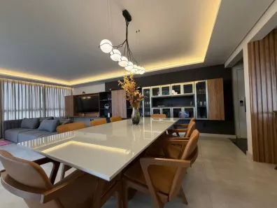 Apartamento com 3 Quartos à venda, 185m² no Boa Vista, Vitória da Conquista