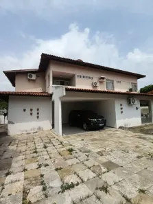 Casa com 6 Quartos à venda, 330m² no Ininga, Teresina