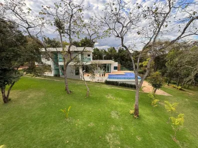 Casa de Condomínio com 3 Quartos à venda, 2000m² no , Carmo do Cajuru