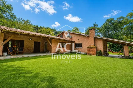 Casa com 5 Quartos à venda, 400m² no Bairro de Camburi, São Sebastião