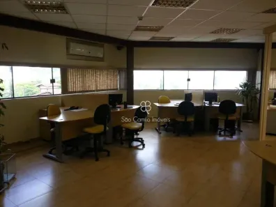 Sala Comercial à venda, 136m² no Jardim Lambreta, Cotia