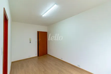 Ponto Comercial para alugar, 17m² no Saúde, São Paulo