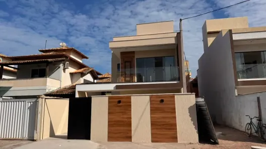 Casa com 3 Quartos à venda, 10m² no Atlântica, Rio das Ostras