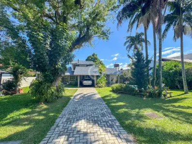 Casa com 3 Quartos à venda, 303m² no Boa Saúde, Novo Hamburgo