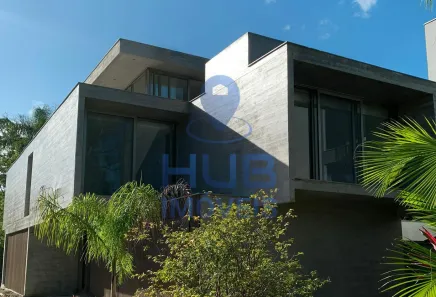 Casa com 4 Quartos à venda, 603m² no Praia do Estaleiro, Balneário Camboriú