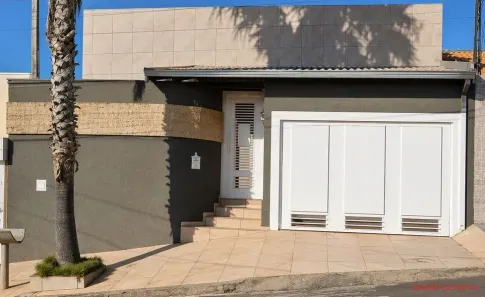 Casa com 2 Quartos à venda, 168m² no Jardim Eldorado, Marília