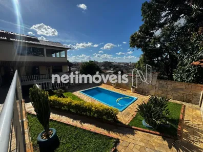 Casa com 3 Quartos à venda, 360m² no Vera Cruz, Belo Horizonte