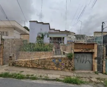 Casa com 3 Quartos à venda, 300m² no Sagrada Família, Belo Horizonte