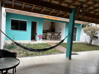 Casa de Condomínio com 4 Quartos à venda, 180m² no Loteamento Villa Branca, Jacareí