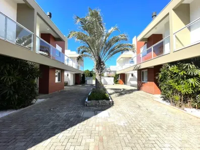 Casa de Condomínio com 3 Quartos à venda, 140m² no Campeche, Florianópolis