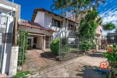 Casa com 3 Quartos para alugar, 220m² no Jardim Sabará, Porto Alegre