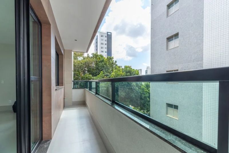 Apartamento com 3 quartos — Sion, Belo Horizonte