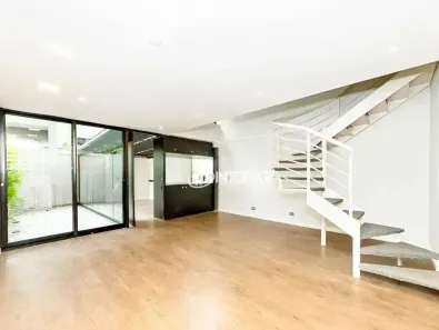 Sala Comercial para alugar, 107m² no Cabral, Curitiba