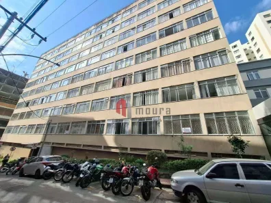 Apartamento com 2 Quartos à venda, 75m² no Centro, Juiz de Fora