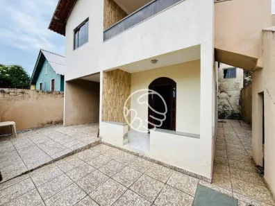 Casa com 4 Quartos à venda, 320m² no Meaípe, Guarapari