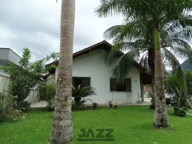 Casa de Condomínio com 3 Quartos à venda, 199m² no Mar Verde, Caraguatatuba