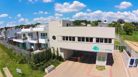 Casa de Condomínio com 4 Quartos à venda, 255m² no Sarandi, Porto Alegre