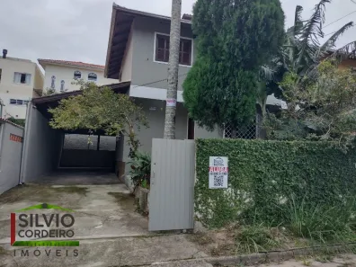 Casa com 3 Quartos para alugar, 120m² no Lagoa da Conceição, Florianópolis