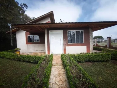Casa com 3 Quartos para alugar, 234m² no Campo Largo da Roseira, São José dos Pinhais