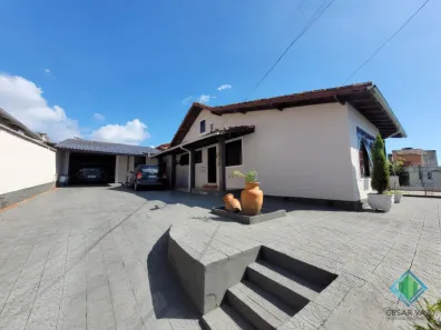 Casa com 4 Quartos à venda, 142m² no Centro, São José