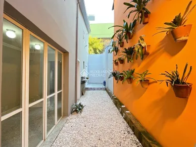 Casa com 2 Quartos à venda, 106m² no Cidade Baixa, Porto Alegre