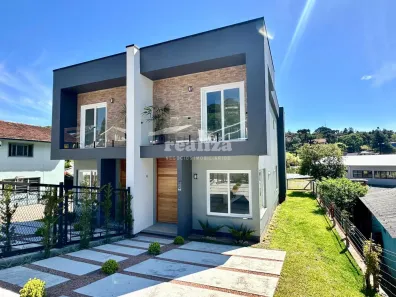 Casa com 2 Quartos à venda, 142m² no Vila Maggi, Canela