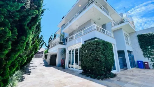 Casa com 4 Quartos à venda, 331m² no Cinqüentenário, Caxias do Sul