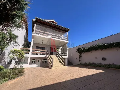 Casa com 3 Quartos à venda, 370m² no Alto Ipiranga, Mogi das Cruzes