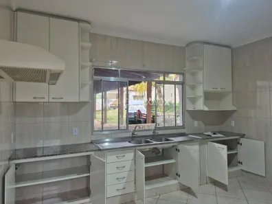 Casa com 2 Quartos à venda, 180m² no Jardim Ipaussurama, Campinas