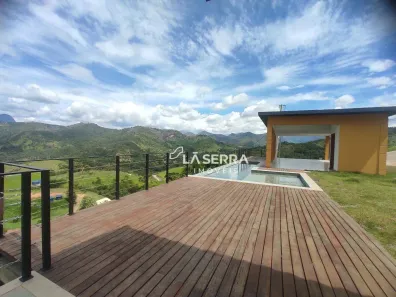 Casa com 3 Quartos à venda, 230m² no Pedro do Rio, Petrópolis